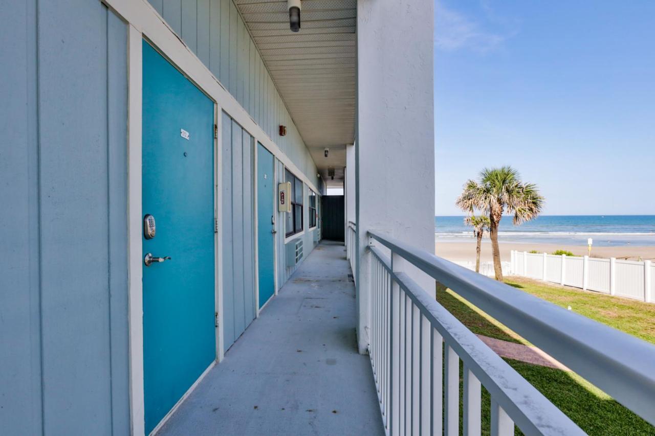Coastal Waters Hotel New Smyrna Beach Exterior foto
